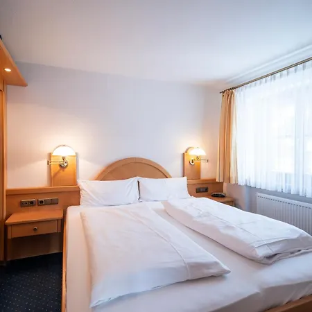 Haus Alpenflora Apartamento